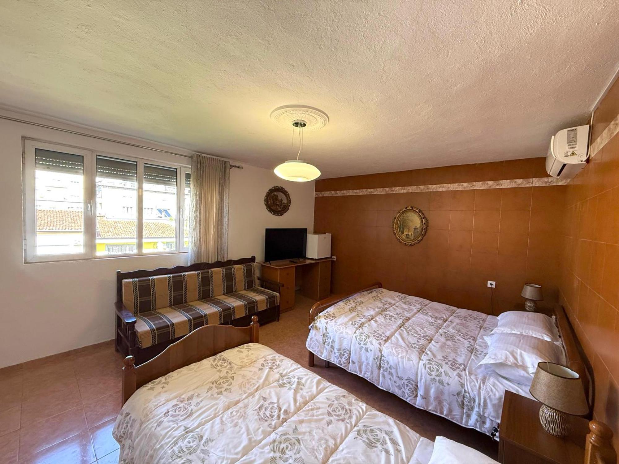 Shkodra Guest House 2 Экстерьер фото