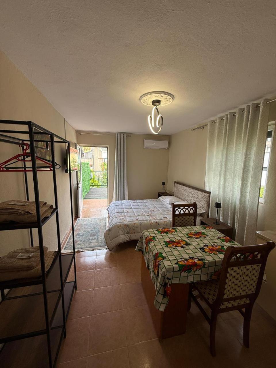 Shkodra Guest House 2 Экстерьер фото